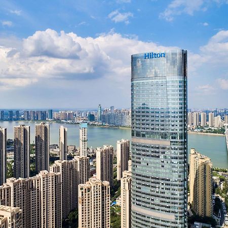 Hilton Changsha Riverside Екстериор снимка