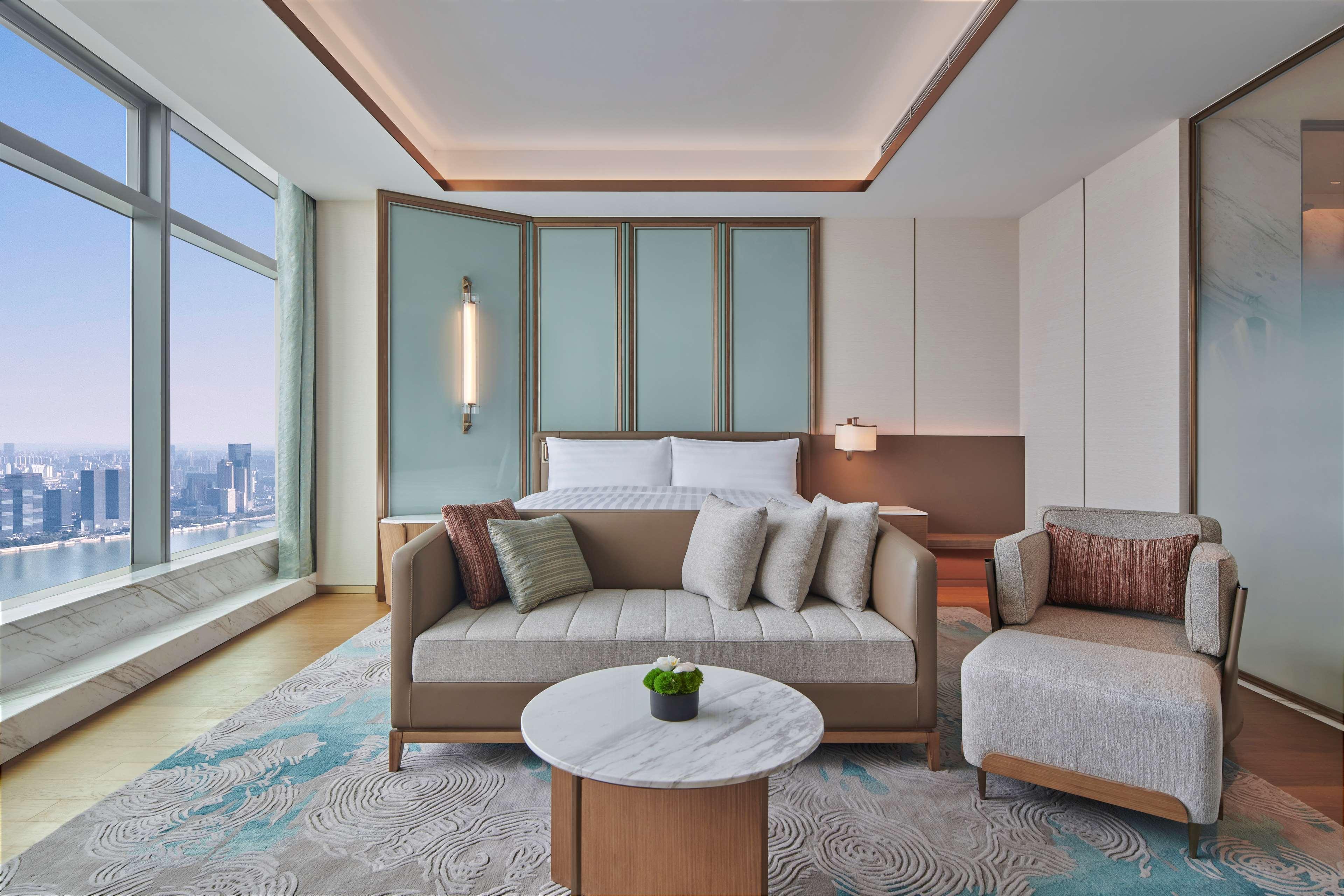 Hilton Changsha Riverside Екстериор снимка