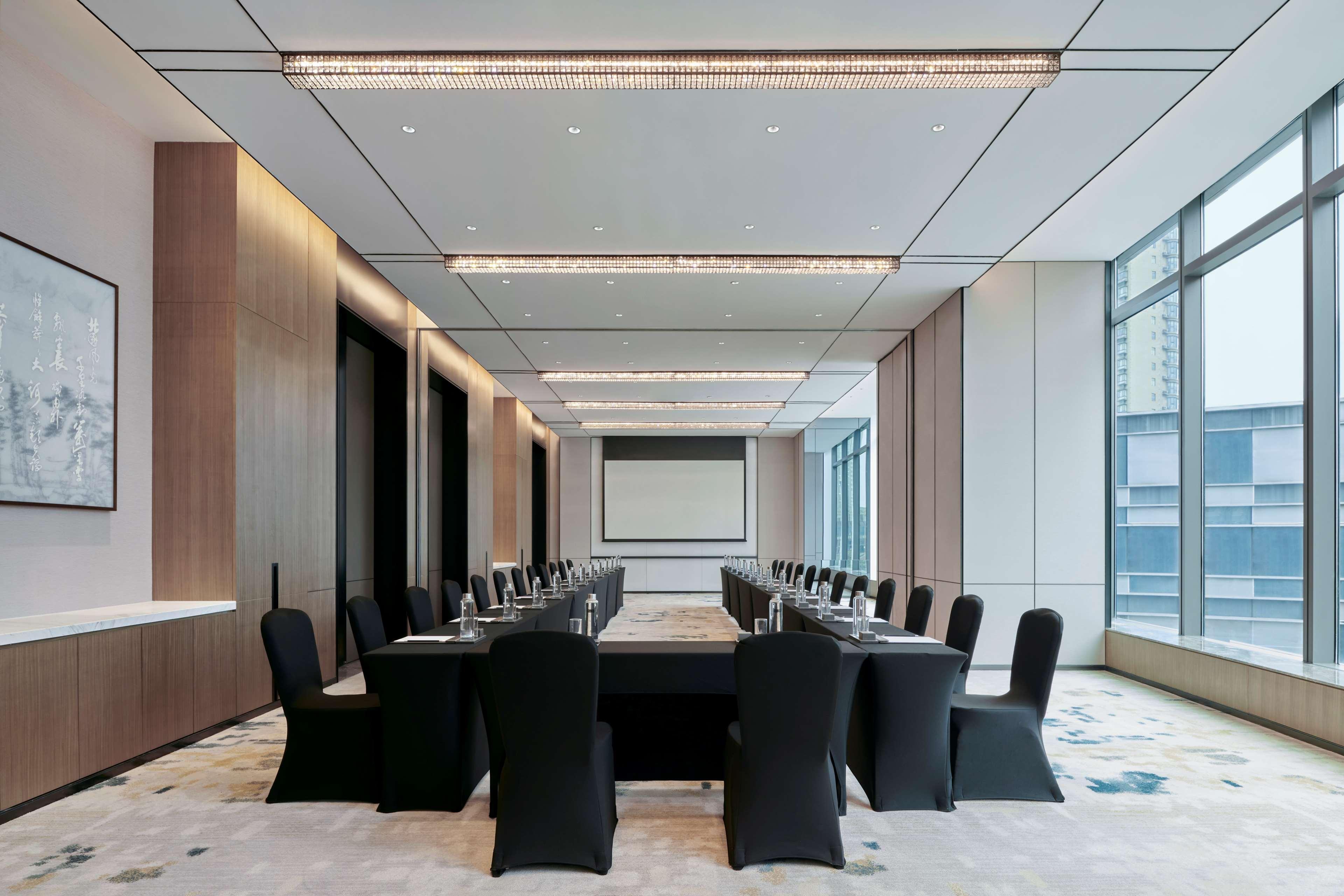 Hilton Changsha Riverside Екстериор снимка