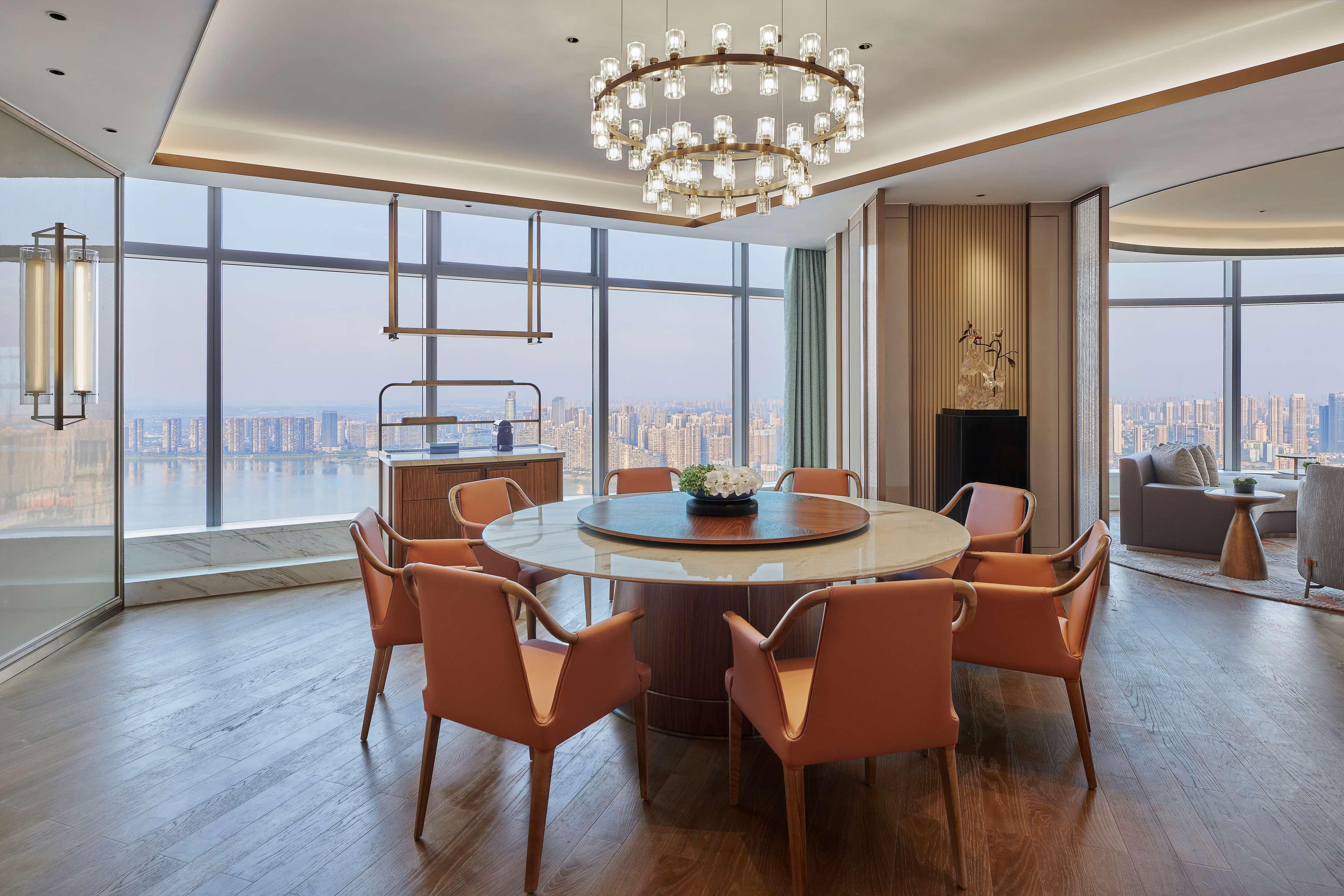 Hilton Changsha Riverside Екстериор снимка