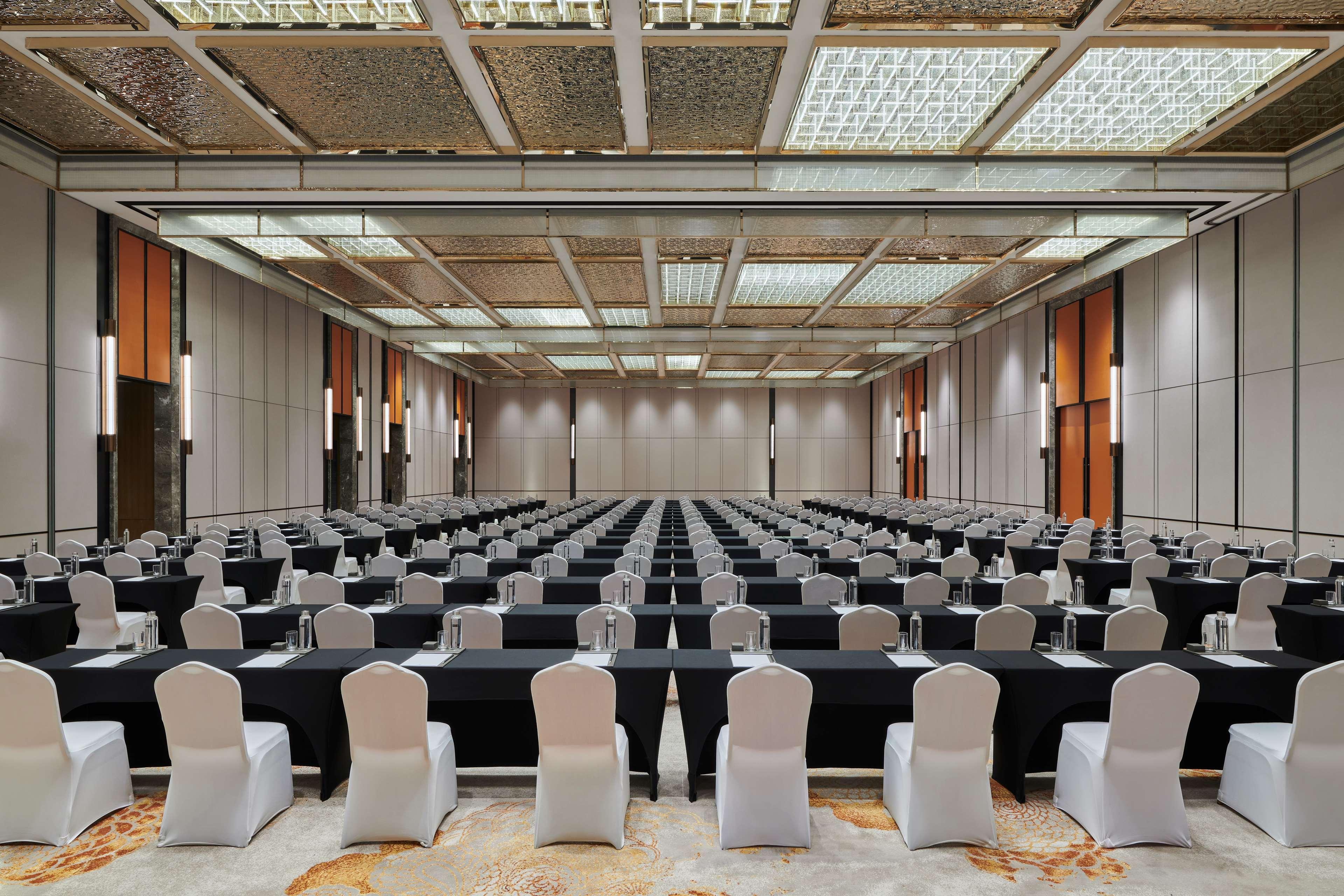 Hilton Changsha Riverside Екстериор снимка