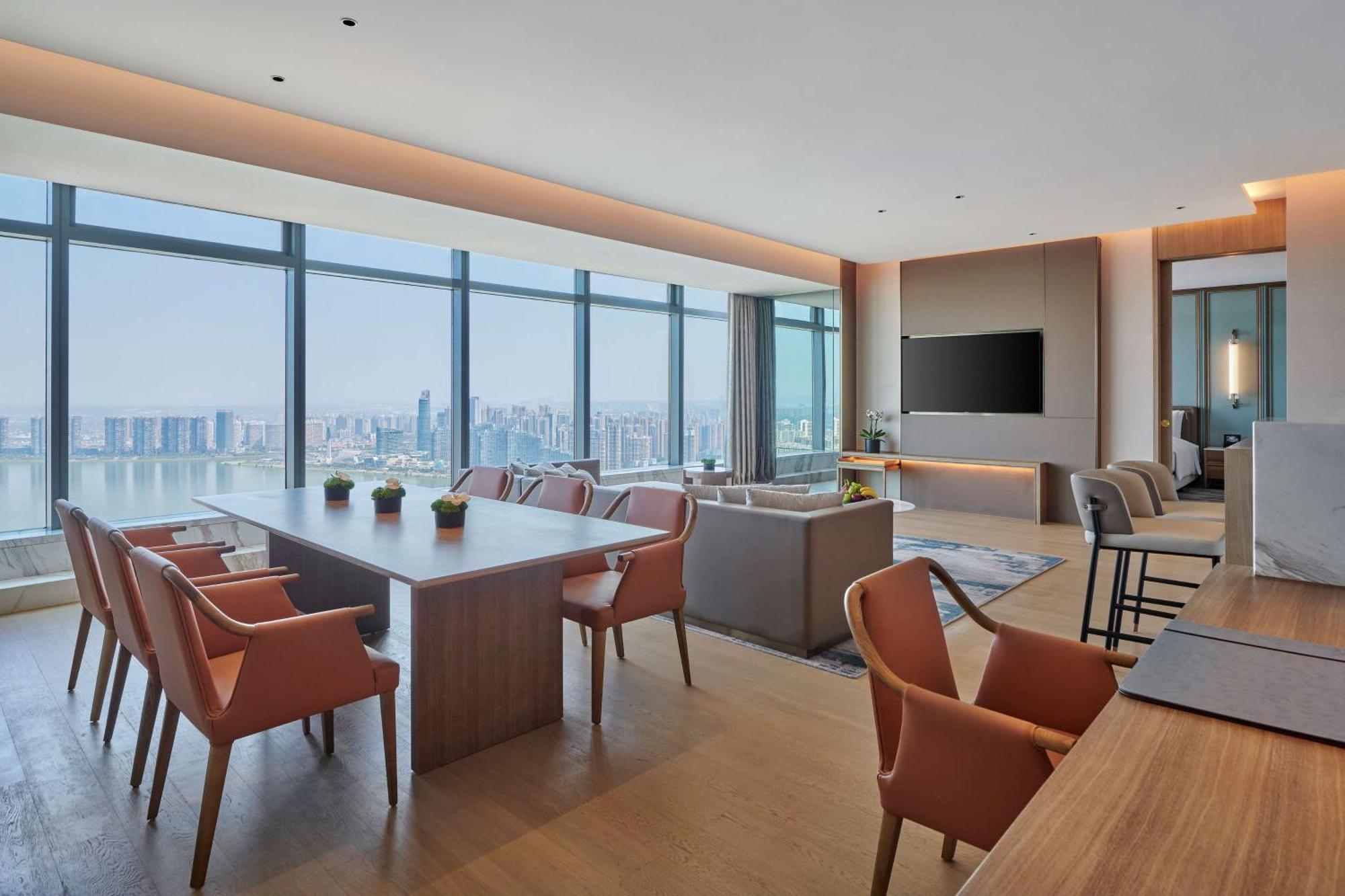 Hilton Changsha Riverside Екстериор снимка
