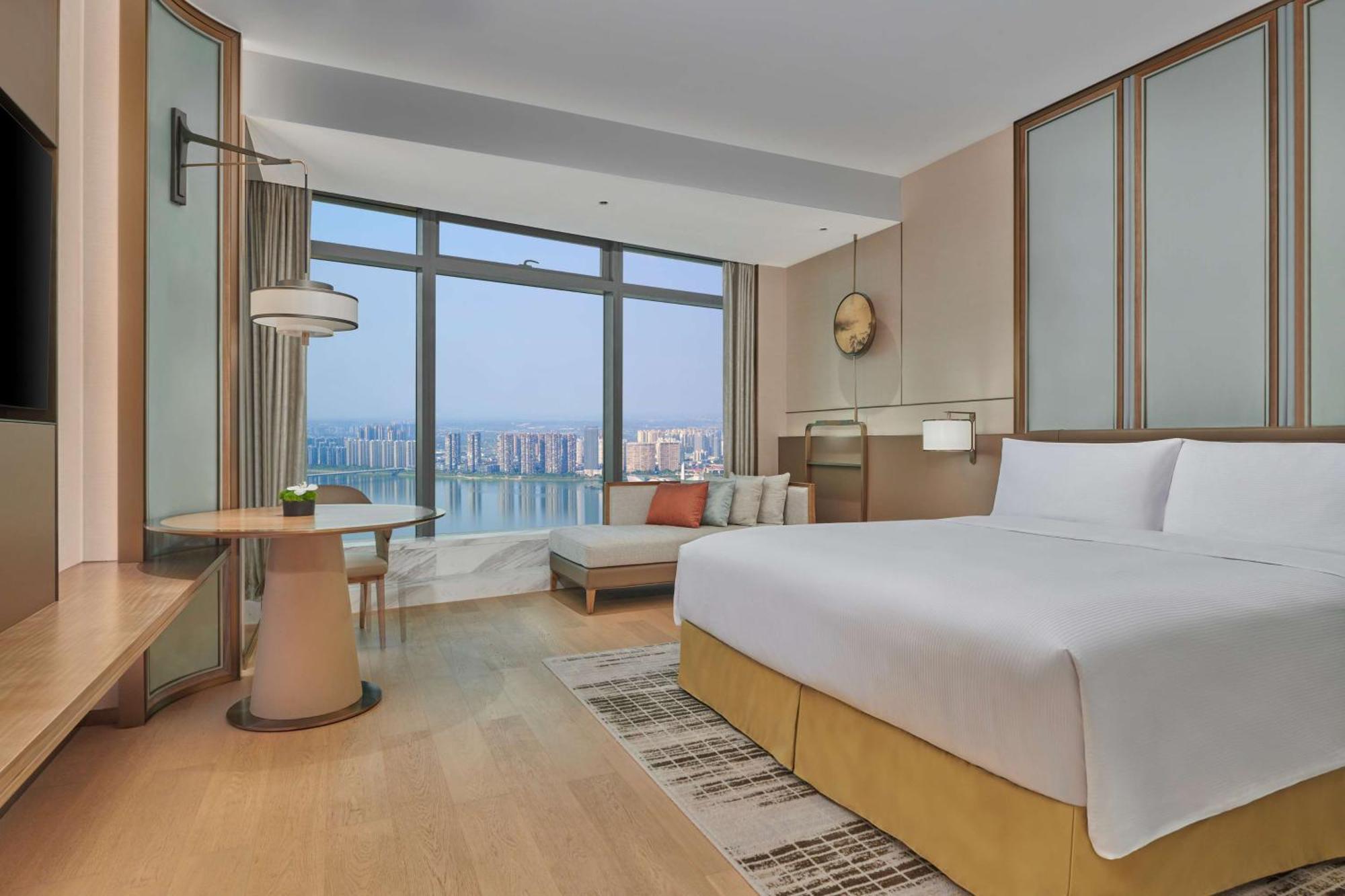 Hilton Changsha Riverside Екстериор снимка