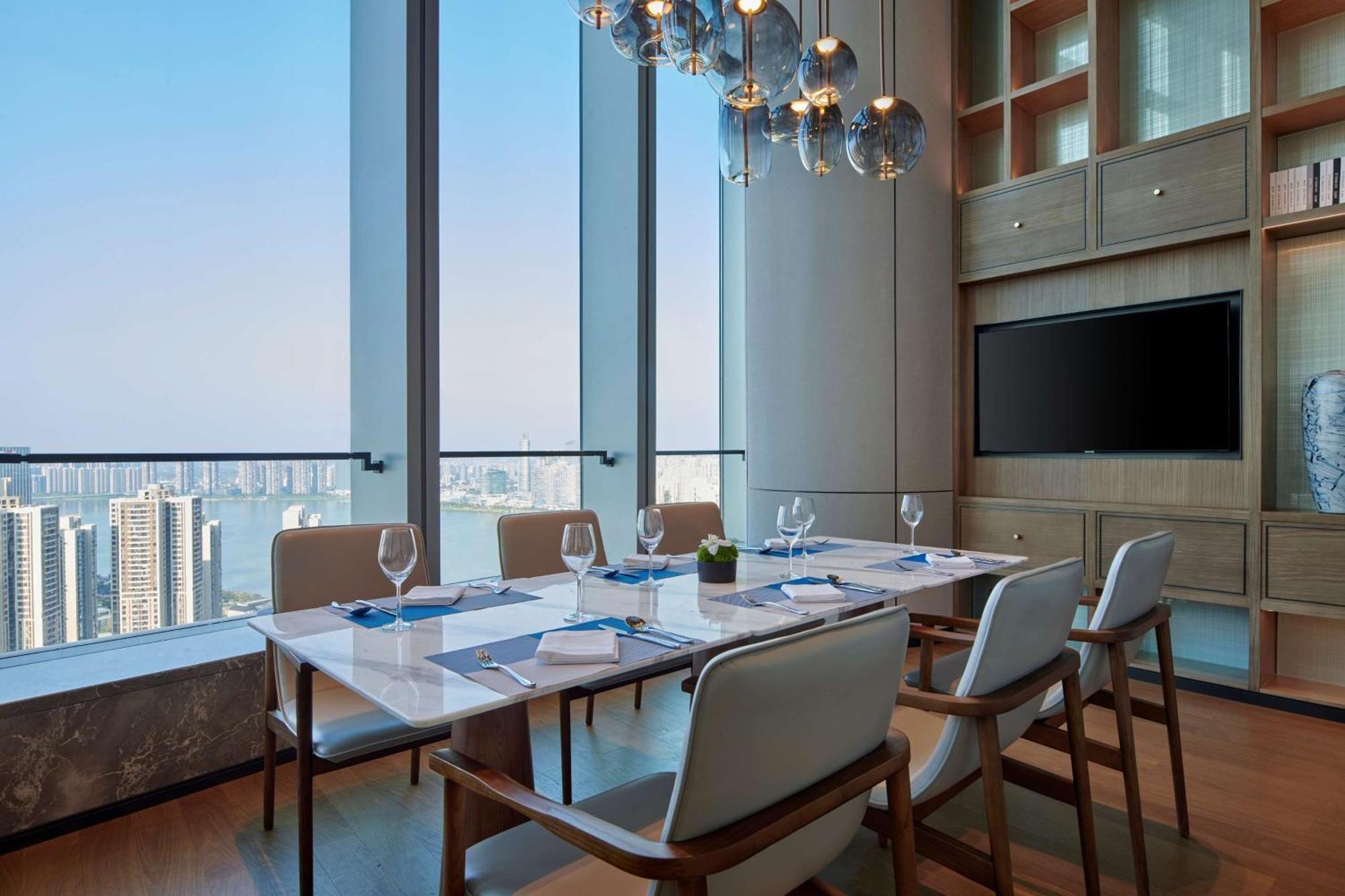 Hilton Changsha Riverside Екстериор снимка
