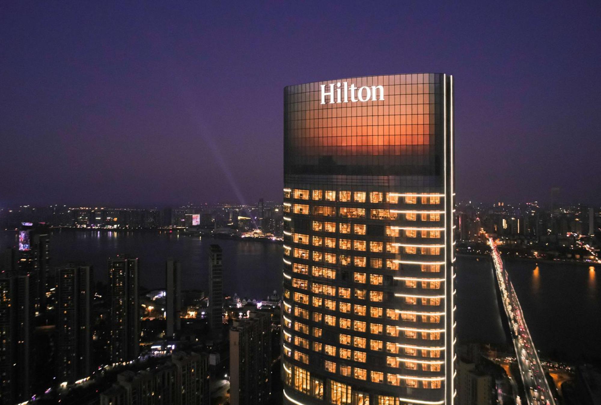 Hilton Changsha Riverside Екстериор снимка
